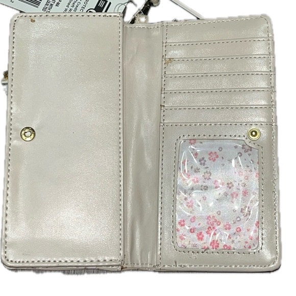 Nanette Lepore Charging Wallet W/RFID Protection, Color: Blush Beige NWT - Picture 1 of 9